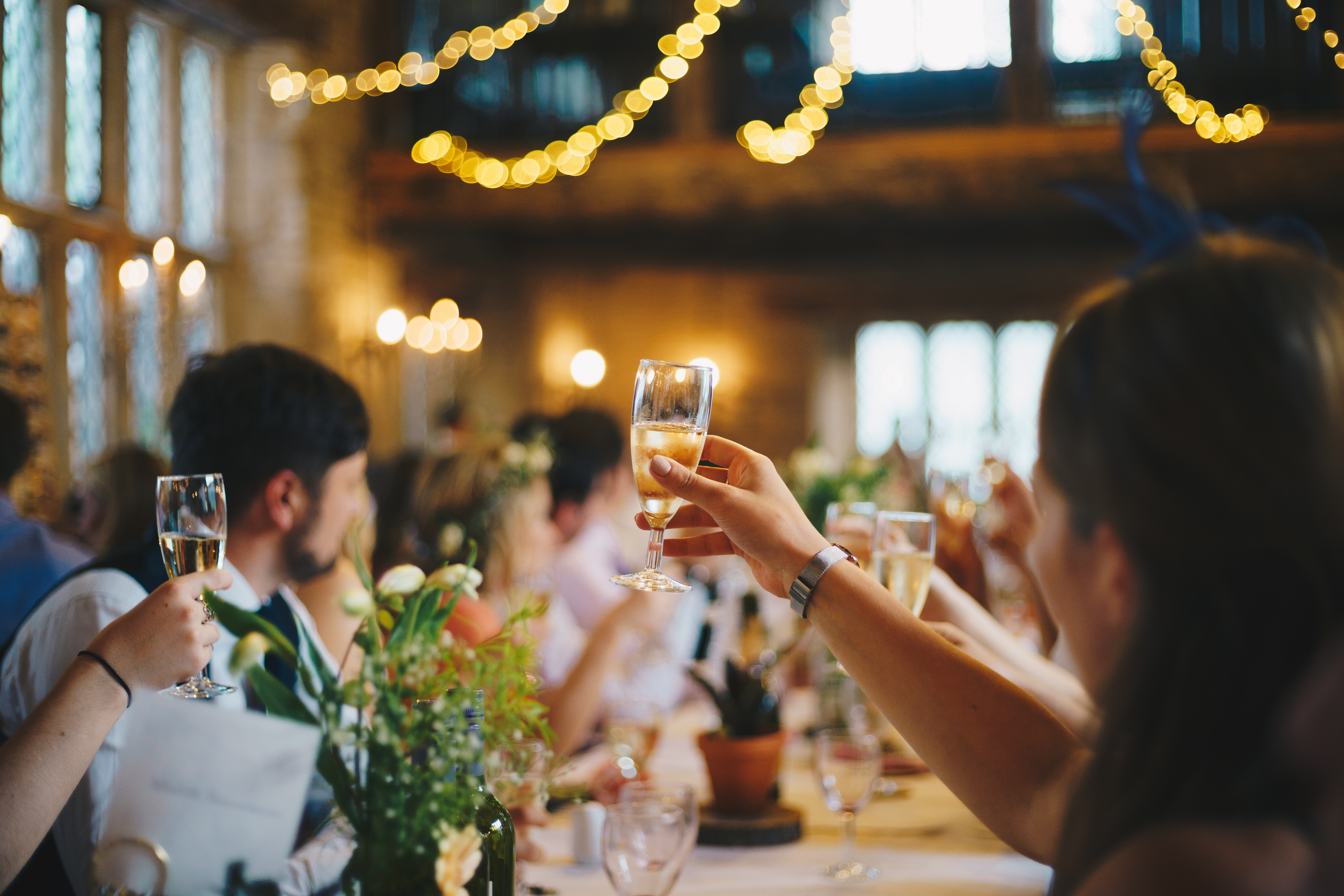 Company Holiday Parties – Can you invite your temporary/contract employees?